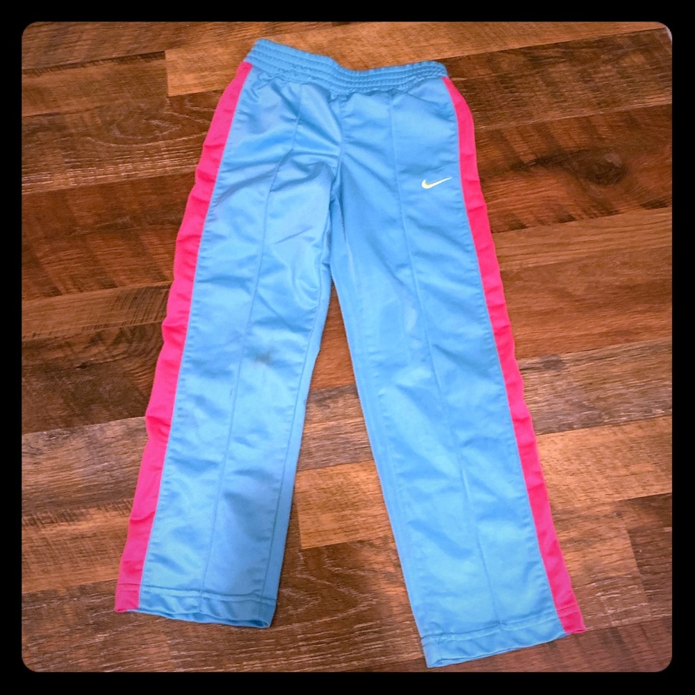 Nike pants for girls